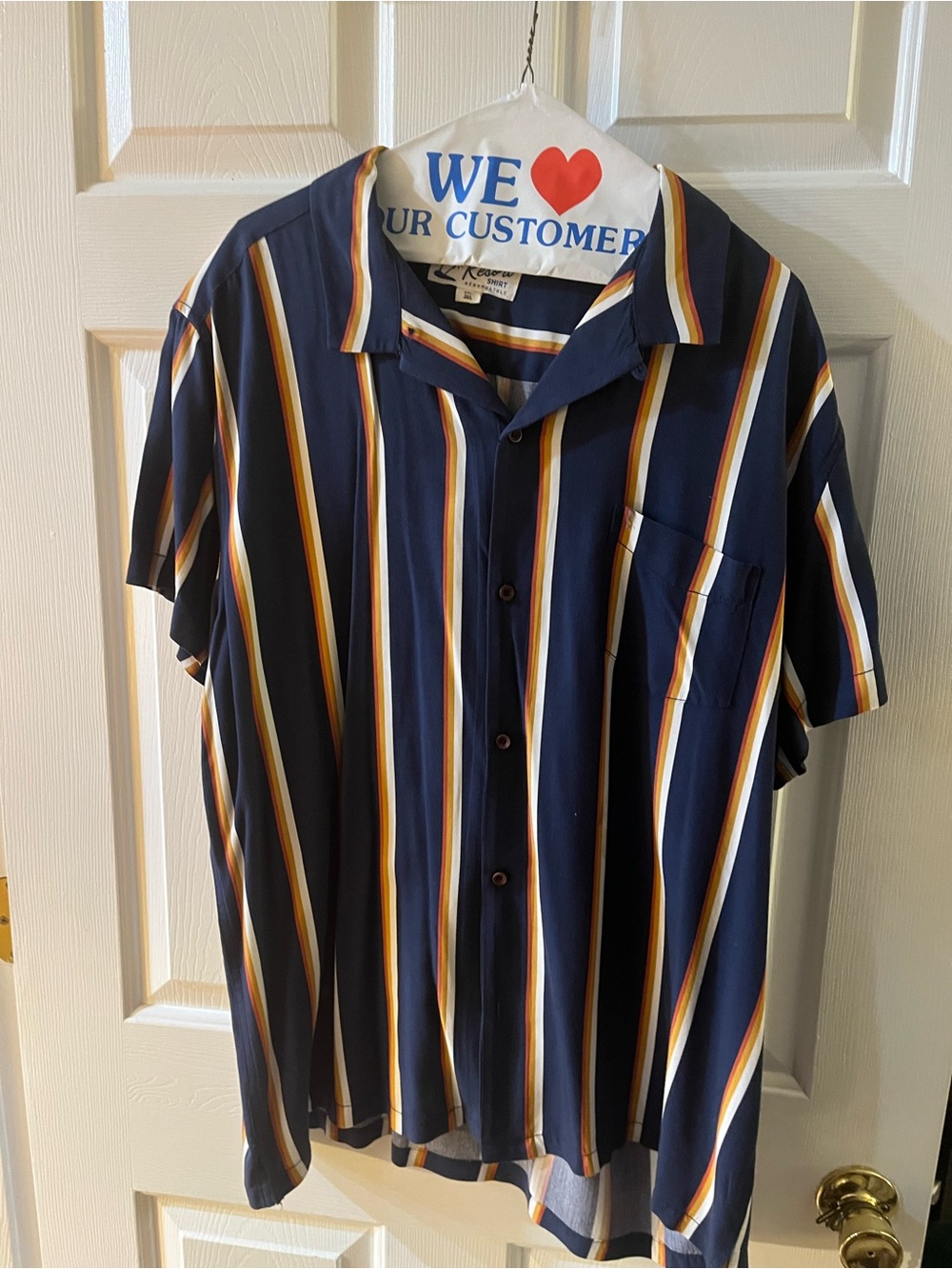 Short sleeved resort style shirt